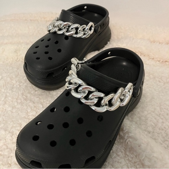 Crocs Bae Chain Platform Clogs - Picture 6 of 7